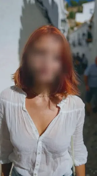Chaima, 30