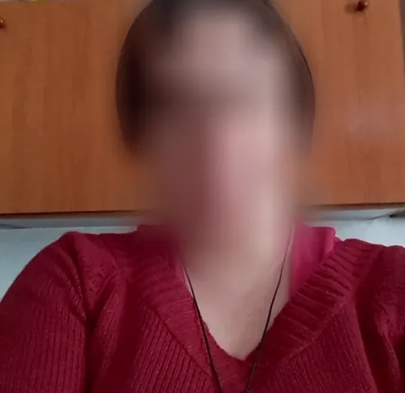 Hajar, 40