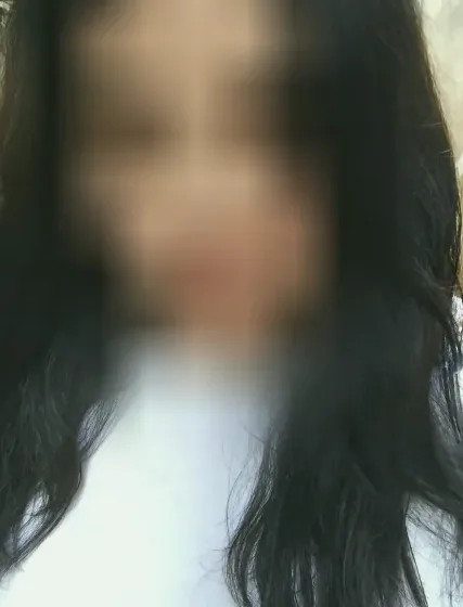 Karin, 34