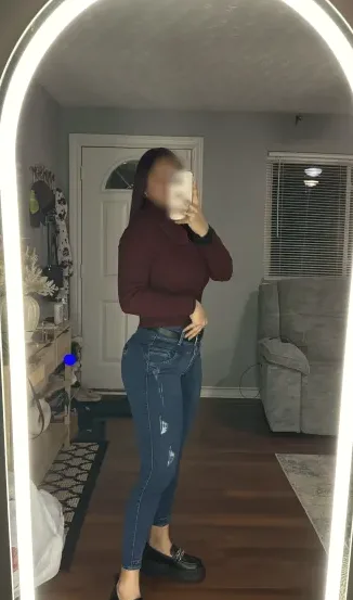 Khadija, 29