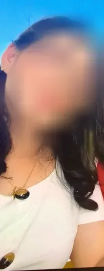 Mila, 30