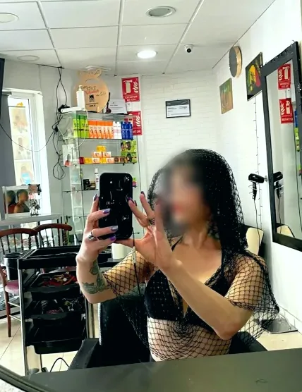 Petra, 33